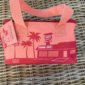 NWT- Trader Joe's Pink/Coral Insulated Lunch Bag with Red Zipper